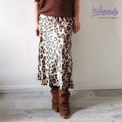 Satynowa spódnica maxi w panterkę | Elegancka spódnica z pazurem na jesień
