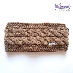 Zimowa opaska na głowę z warkoczowym splotem | Elegancka i praktyczna opaska damska