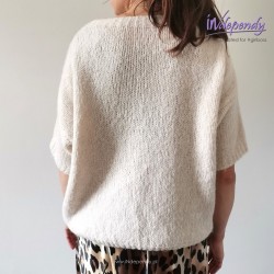Włoski sweterek oversize z krótkim rękawem – kobiecy, miękki i elegancki