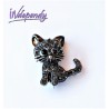 Broszka damska w kształcie kota – czarny detal