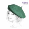 Klasyczny beret damski wełniany – styl i wygoda