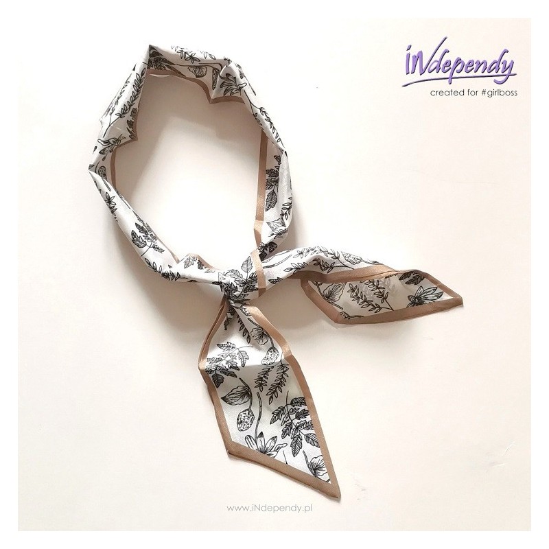 Satynowa gawroszka damska – elegancki roślinny print w neutralnych tonach