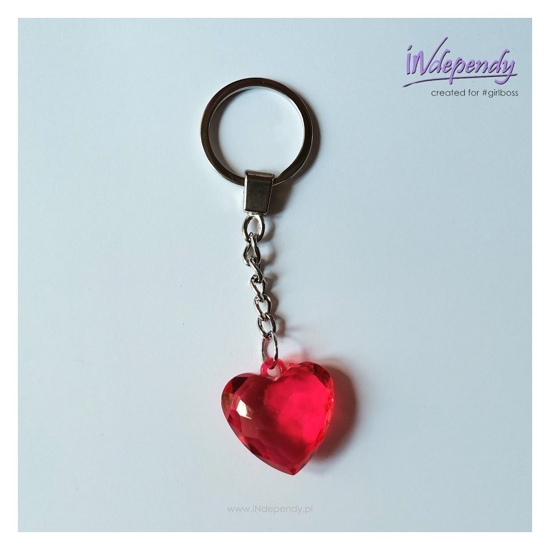 Breloczek damski – serduszko imitujące diament