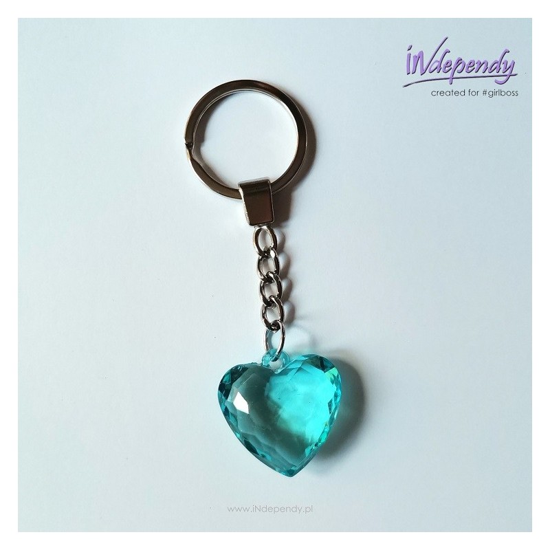 Breloczek damski – serduszko imitujące diament