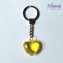 Breloczek damski – serduszko imitujące diament