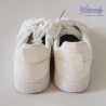 Białe sneakersy damskie z gumowym noskiem | Modne buty na co dzień